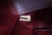 Load image into Gallery viewer, CHANEL Matelasse chain shoulder bag Lambskin Black/Gold hadware Shoulder bag 700120032