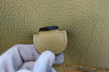 Load image into Gallery viewer, HERMES EVELYNE 2GM Clemence leather Anise green □H Engraving Shoulder bag 800080117