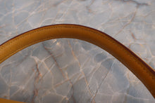 Load image into Gallery viewer, HERMES KELLY 32 Graine Couchevel leather Jaune 〇W Engraving Shoulder bag 700080175