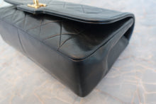 將圖片載入圖庫檢視器 CHANEL/シャネル マトラッセチェーンショルダーバッグ ラムスキン ブラック/ゴールド金具 ショルダーバッグ 700090235