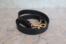 将图片加载到图库查看器,CHANEL/香奈儿 经典双C 化妆包 荔枝皮 Black/Gold hadware(黑色/金色金属) 化妆包 800040041