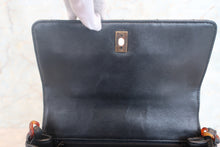 Load image into Gallery viewer, CHANEL Matelasse tortoiseshell chain shoulder bag Lambskin Black Hand bag 700120122