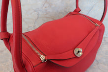 Load image into Gallery viewer, HERMES LINDY 34 Clemence leather Rouge casaque □P Engraving Shoulder bag 700070173