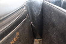 Load image into Gallery viewer, CHANEL Matelasse tortoiseshell chain shoulder bag Lambskin Black Hand bag 700120122