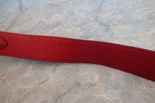 Load image into Gallery viewer, HERMES LINDY 34 Clemence leather Rouge casaque □P Engraving Shoulder bag 700070173