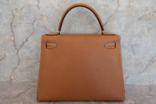 Load image into Gallery viewer, HERMES KELLY 28 Graine Couchevel leather Natural Hand bag 700050287