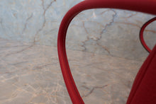 Load image into Gallery viewer, HERMES LINDY 34 Clemence leather Rouge casaque □P Engraving Shoulder bag 700070173