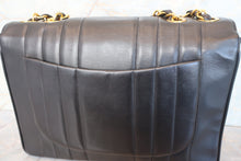 画像をギャラリービューアに読み込む, CHANEL/シャネル マドモアゼルチェーンショルダーバッグ ラムスキン ブラック/ゴールド金具 ショルダーバッグ 700100244