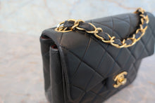 將圖片載入圖庫檢視器 CHANEL/シャネル ミニマトラッセシングルフラップチェーンショルダーバッグ ラムスキン ブラック/ゴールド金具 ショルダーバッグ 700090187