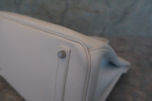 Load image into Gallery viewer, HERMES BIRKIN 35 Epsom leather White □K Engraving Hand bag 700070126