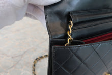Load image into Gallery viewer, CHANEL Matelasse push lock chain shoulder bag Lambskin Black/Gold Hardware Shoulder bag 800080173