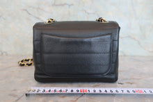 Load image into Gallery viewer, CHANEL Border Stitch chain shoulder bag Caviar skin Black/Gold hadware Shoulder bag 800080132