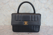 画像をギャラリービューアに読み込む, CHANEL/シャネル マドモアゼルハンドバッグ キャビアスキン ブラック/ゴールド金具 ハンドバッグ 800030016