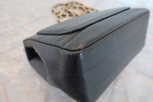 Load image into Gallery viewer, CHANEL Border Stitch chain shoulder bag Caviar skin Black/Gold hadware Shoulder bag 800080132