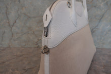 Load image into Gallery viewer, HERMES BOLIDE 35 Toile H/Clemence leather Beige/White □E Engraving Shoulder bag 700120112