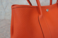 將圖片載入圖庫檢視器 HERMES/エルメス ガーデンパーティPM カントリー オレンジポピー □R刻印 トートバッグ 800010082