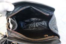將圖片載入圖庫檢視器 CHANEL/シャネル ココマークフリンジチェーンショルダーバッグ ラムスキン ブラック/ゴールド金具 ショルダーバッグ 700090244