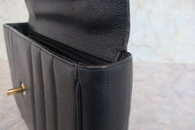 画像をギャラリービューアに読み込む, CHANEL/シャネル マドモアゼルハンドバッグ キャビアスキン ブラック/ゴールド金具 ハンドバッグ 800030016