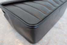 Load image into Gallery viewer, CHANEL  V-Stitch chain shoulder bag Lambskin Black/Gold hadware Shoulder bag 700090234