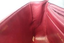 Load image into Gallery viewer, CHANEL  V-Stitch chain shoulder bag Lambskin Black/Gold hadware Shoulder bag 700090234