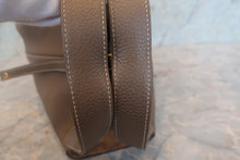 画像をギャラリービューアに読み込む, HERMES/エルメス ピコタンロックMM トリヨンクレマンス エトゥープ Z刻印 ハンドバッグ 700120148