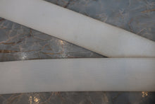 Load image into Gallery viewer, HERMES EVELYNE 2PM Clemence leather  white  □I Engraving Shoulder bag 700080150