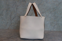 画像をギャラリービューアに読み込む, HERMES/エルメス ピコタンロックエクラMM トリヨンクレマンス/ヴォースイフト ナタ/セサミ Z刻印 ハンドバッグ 800010085