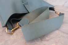 將圖片載入圖庫檢視器 HERMES/エルメス エブリン1GM クシュベル ブルージーン □D刻印 ショルダーバッグ 800010089