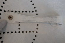 Load image into Gallery viewer, HERMES EVELYNE 2PM Clemence leather  white  □I Engraving Shoulder bag 700080150