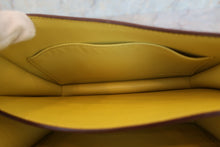 Load image into Gallery viewer, HERMES CONSTANCE MINI Epsom leather Lime A Engraving Shoulder bag 600040204