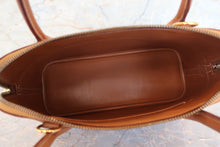 画像をギャラリービューアに読み込む, HERMES/エルメス ボリード31 クシュベル ゴールド 〇Z刻印 ショルダーバッグ 700110024