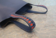 Load image into Gallery viewer, HERMES PICOTIN LOCK PM Tressage Epsom leather Blue brighton/Capucine/Blue saphir C Engraving Hand bag 700120149