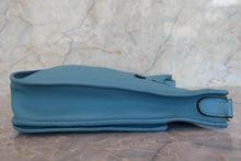 將圖片載入圖庫檢視器 HERMES/エルメス エブリン3PM トリヨンクレマンス ブルージーン □M刻印 ショルダーバッグ 700050228