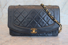 將圖片載入圖庫檢視器 CHANEL/シャネル ダイアナマトラッセチェーンショルダーバッグ ラムスキン ブラック/ゴールド金具 ショルダーバッグ 800010117