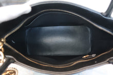 將圖片載入圖庫檢視器 CHANEL/シャネル 復刻トート キャビアスキン ブラック/ゴールド金具 トートバッグ 800080247