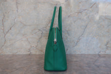 Load image into Gallery viewer, HERMES/BOLIDE 27 Epsom leather Vert vertigo Z Engraving Shoulder bag 700120127