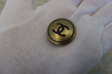 將圖片載入圖庫檢視器 CHANEL/シャネル ココマークラウンドイヤリング 金メッキ ゴールド イヤリング 500100119