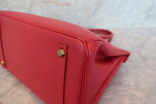 Load image into Gallery viewer, HERMES BIRKIN 30 Graine Couchevel leather Rouge vif 〇X Engraving Hand bag 700090205