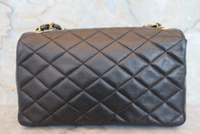 Load image into Gallery viewer, CHANEL Big CC mark chain shoulder bag Lambskin Black/Gold hadware Shoulder bag 700080165