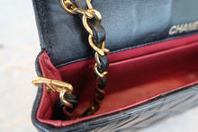 Load image into Gallery viewer, CHANEL Big CC mark chain shoulder bag Lambskin Black/Gold hadware Shoulder bag 700080165