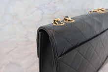 Load image into Gallery viewer, CHANEL 2.55 Matelasse chain shoulder bag Lambskin Black/Gold hadware Shoulder bag 700080153