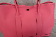 將圖片載入圖庫檢視器 HERMES/エルメス ガーデンパーティTPM ヴォーエプソン ローズアザレ A刻印 トートバッグ 700090219