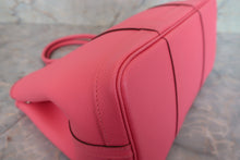 將圖片載入圖庫檢視器 HERMES/エルメス ガーデンパーティTPM ヴォーエプソン ローズアザレ A刻印 トートバッグ 700090219