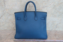 画像をギャラリービューアに読み込む, HERMES/エルメス オータクロア32 トリヨンクレマンス ブルー ○Z刻印 ハンドバッグ 700100186