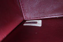 Load image into Gallery viewer, CHANEL 2.55 Matelasse chain shoulder bag Lambskin Black/Gold hadware Shoulder bag 700080153