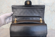 將圖片載入圖庫檢視器 CHANEL/シャネル マトラッセWフラップチェーンショルダーバッグ ラムスキン ブラック/ゴールド金具 ショルダーバッグ 800080137