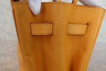 将图片加载到图库查看器,HERMES BIRKIN 35 Graine Couchevel leather Jaune □D刻印 Hand bag 800070068