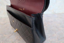 將圖片載入圖庫檢視器 CHANEL/シャネル マトラッセWフラップチェーンショルダーバッグ ラムスキン ブラック/ゴールド金具 ショルダーバッグ 800080137