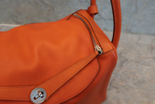 画像をギャラリービューアに読み込む, HERMES/エルメス リンディ34 エバーカラー オレンジ □Q刻印 ショルダーバッグ 600100188