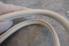 Load image into Gallery viewer, HERMES BIRKIN 30 Clemence leather White □I Engraving Hand bag 700090237